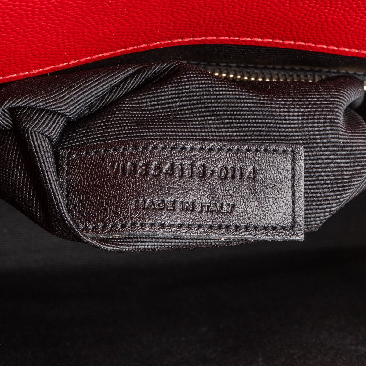 Yves Saint Laurent Grain de Poudre Textured Leather Envelope Crossbody Bag