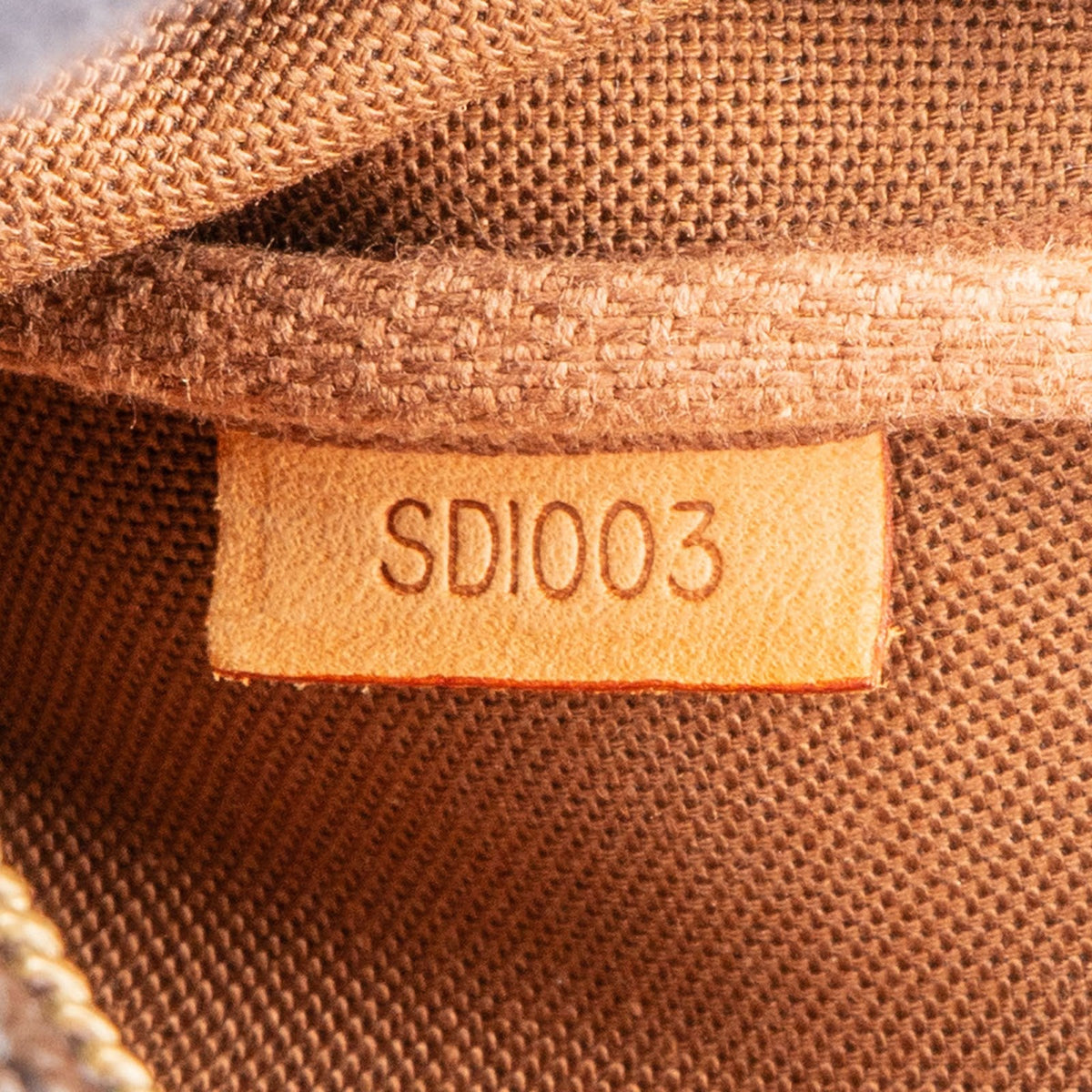 Louis Vuitton Monogram Canvas Pochette Accessoires Crossbody Bag