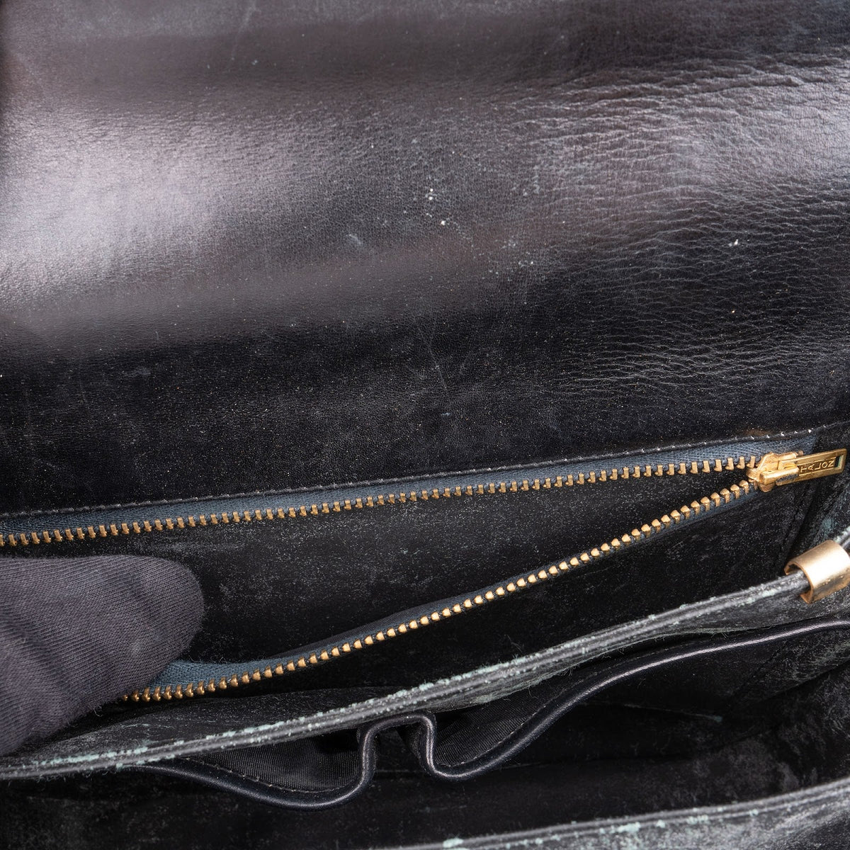 Sac porté épaule Céline à rabat Triomphe en veau box et motif Horse Carriage