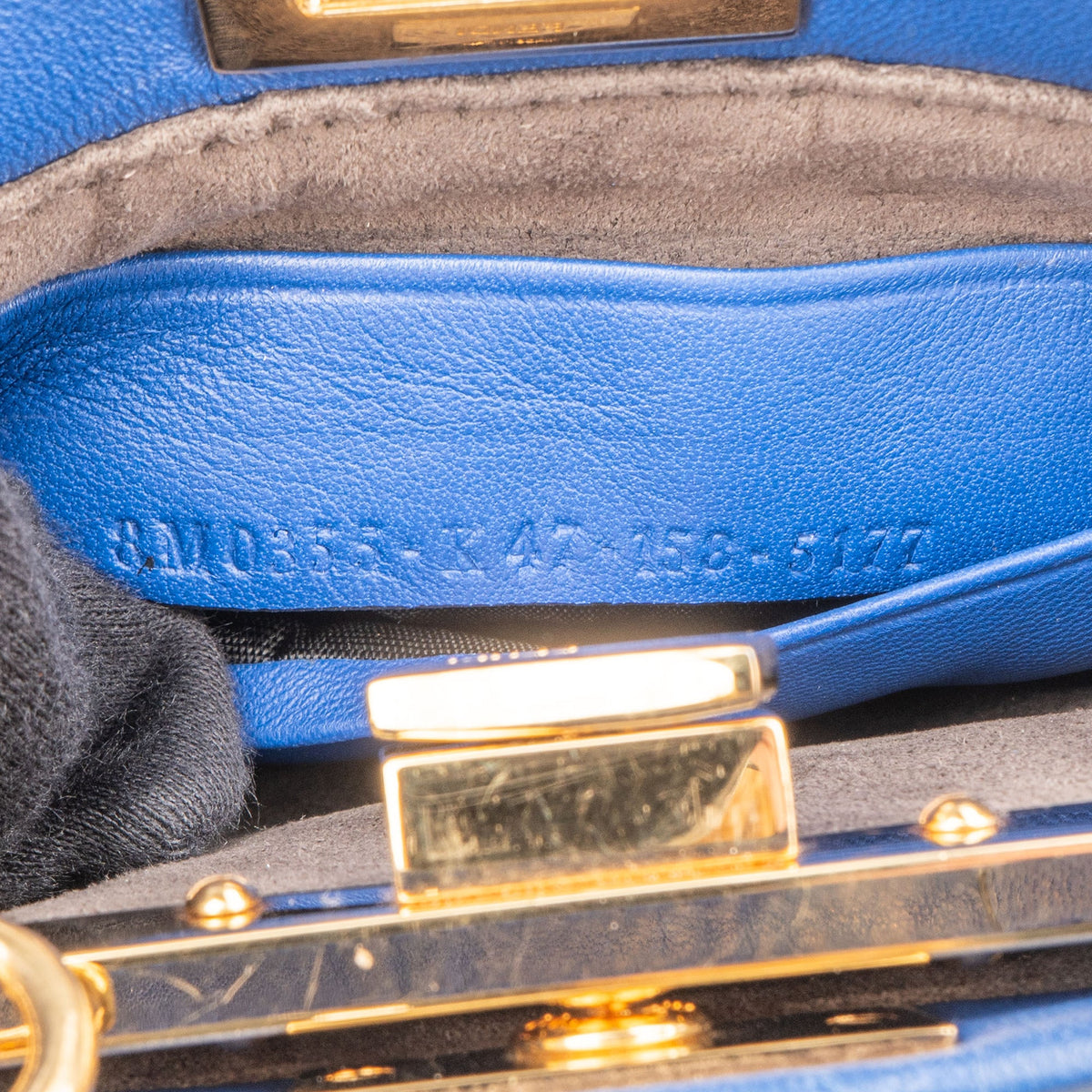 Fendi Mini Peekaboo aus blauem Leder – Ansicht 13