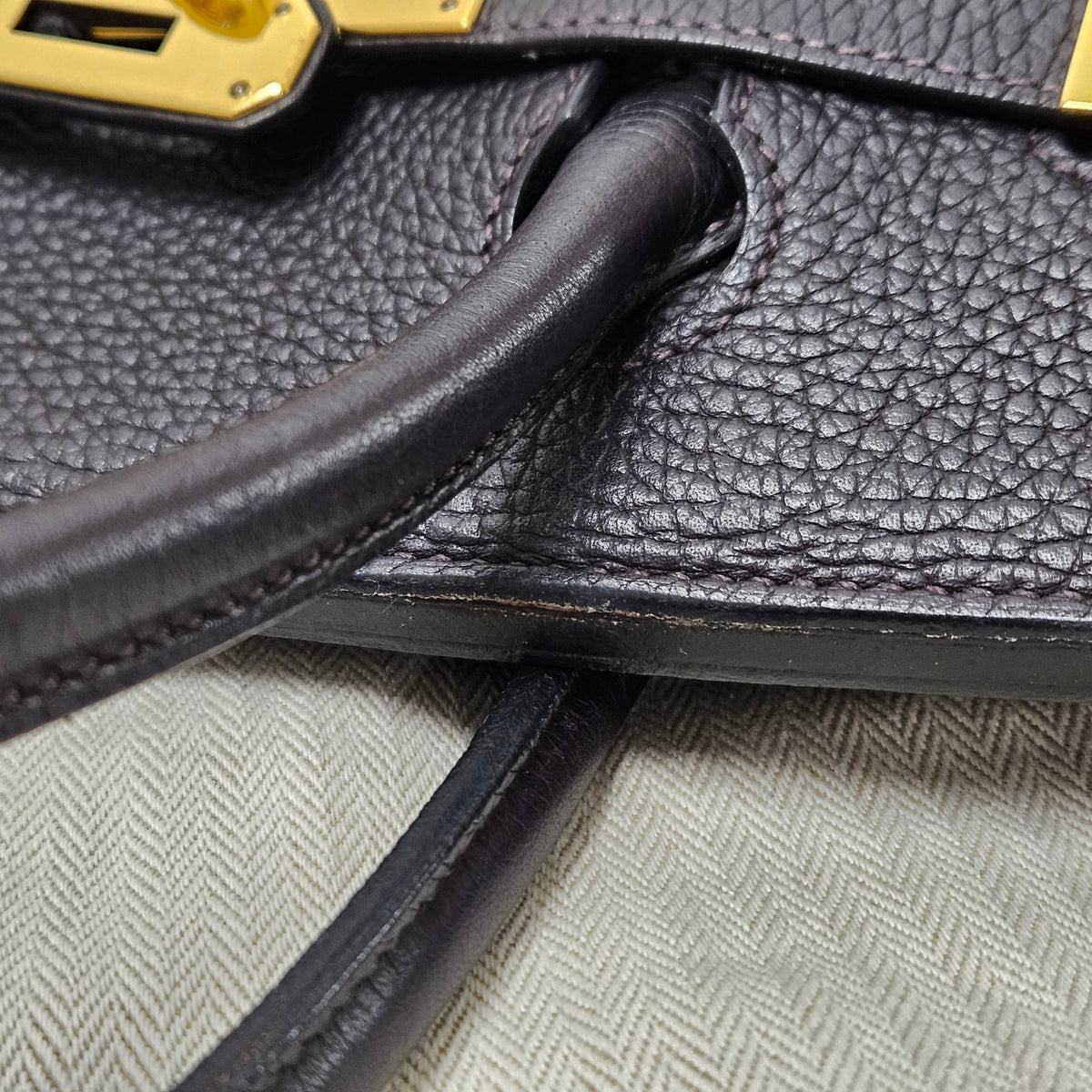 Bolso Hermès Birkin 30 de piel Togo en color azul oscuro (Prunoir)
