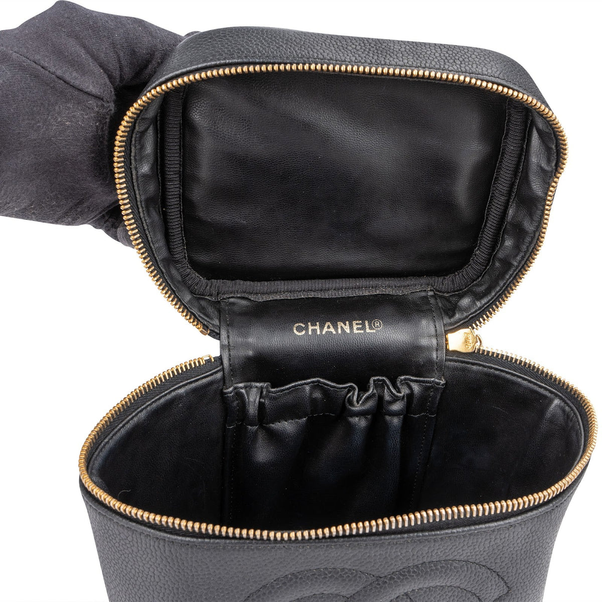 Sac à main Chanel Vanity Case en cuir caviar CC