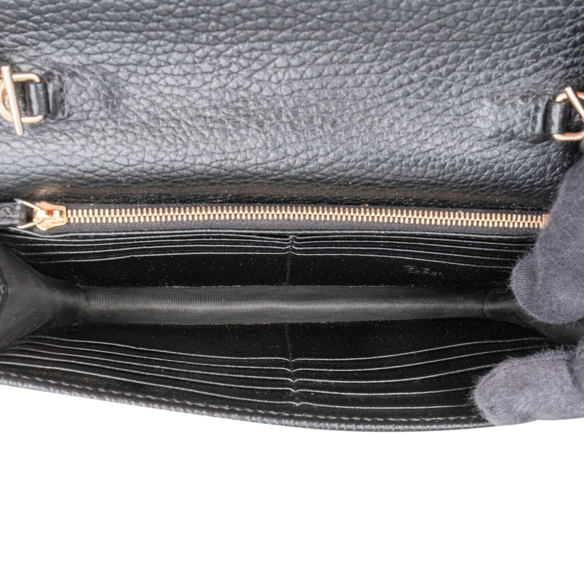 Borsa a tracolla Gucci Interlocking GG Wallet On Chain in pelle martellata