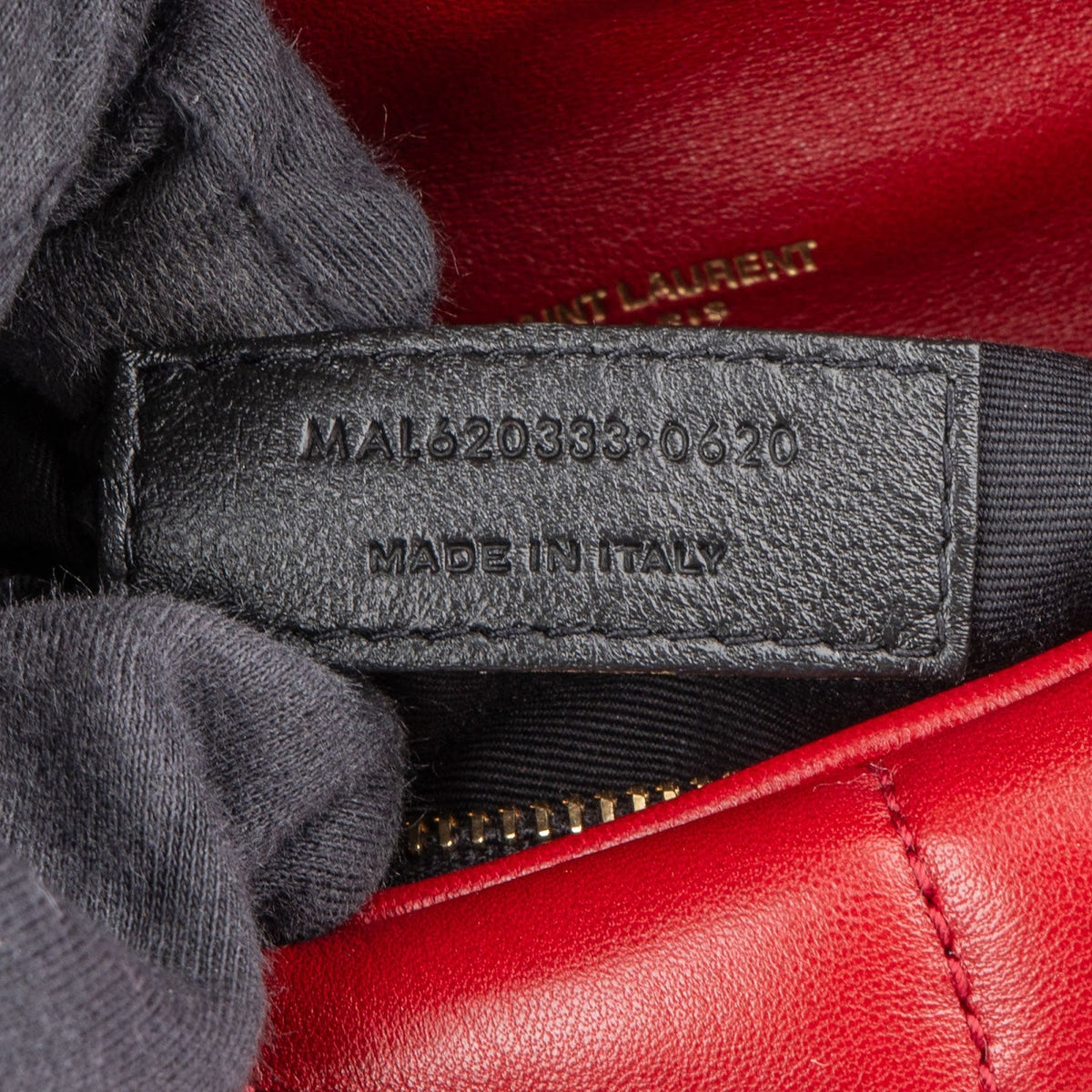 Saint Laurent Loulou Small aus gestepptem Leder – Ansicht 12