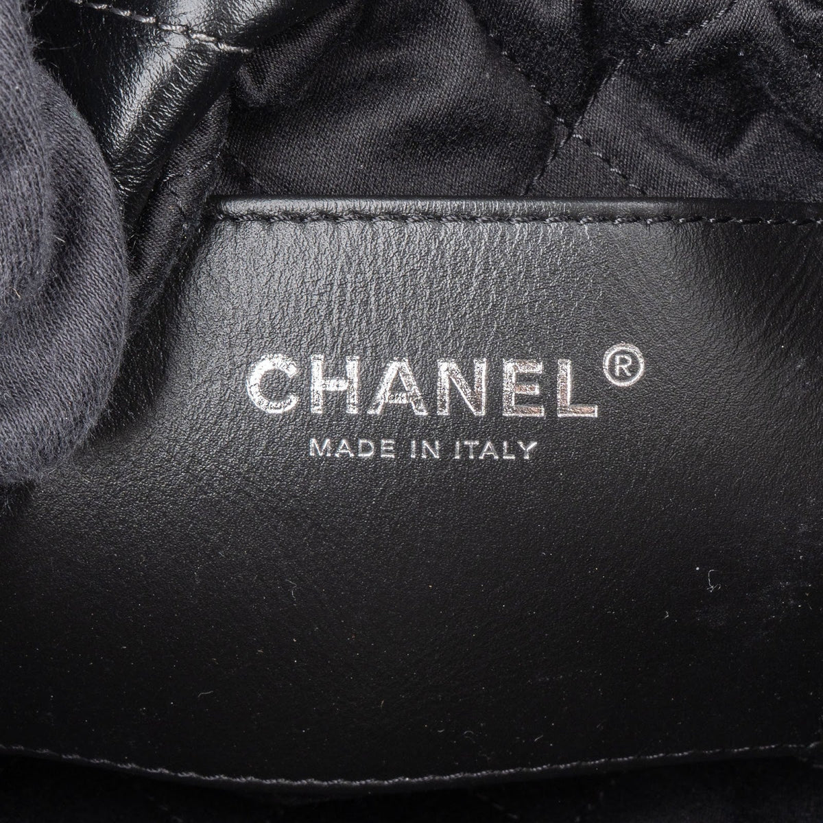 Sac bandoulière Chanel 22 Ombre à cordon en cuir d'agneau matelassé