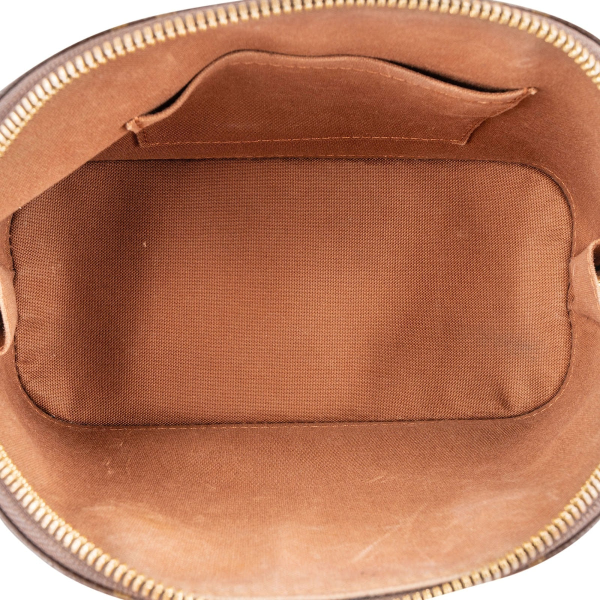 Louis Vuitton Alma BB aus Monogram Canvas – Ansicht 10