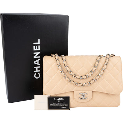 Borsa a tracolla Chanel Jumbo Single Flap in pelle caviale trapuntata con finiture in palladio