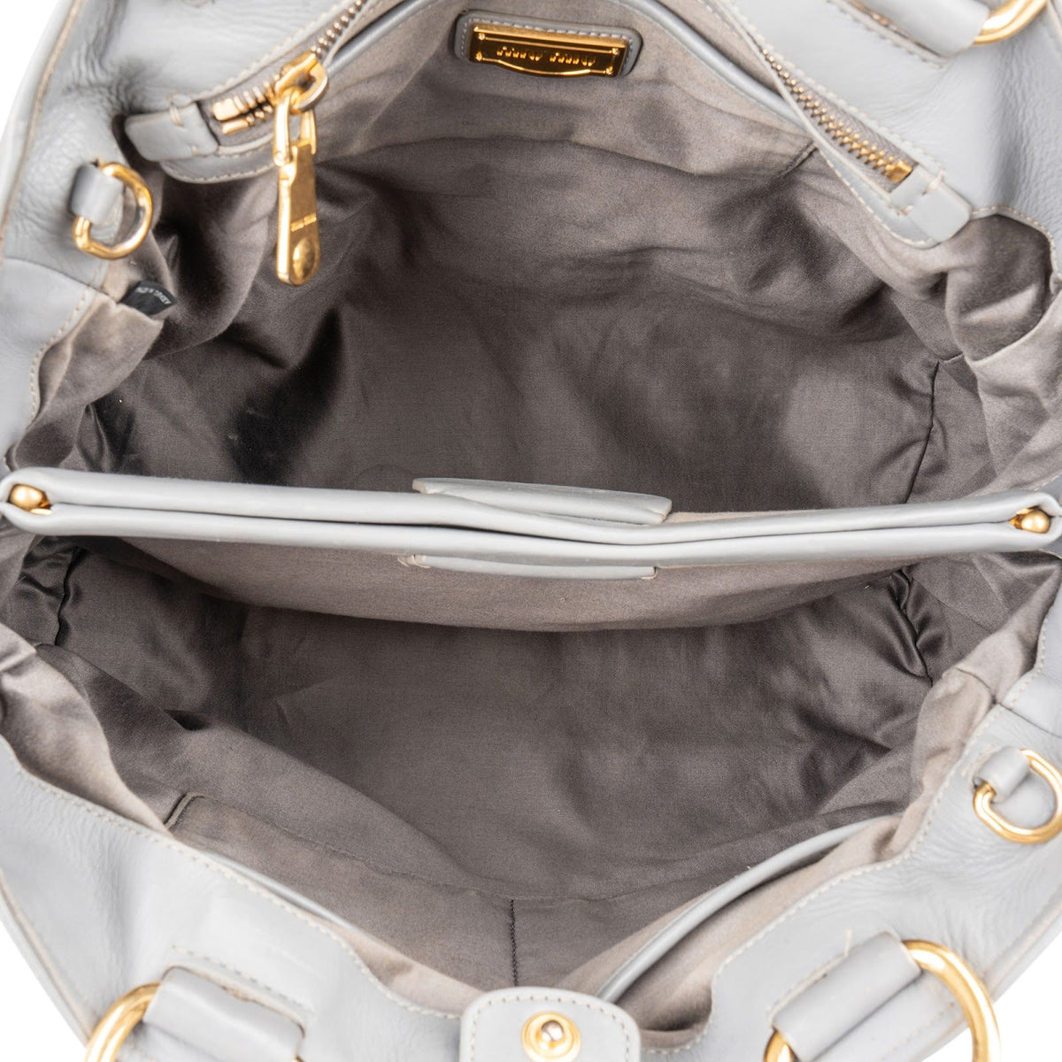 Sac cabas Miu Miu Studded en cuir gris