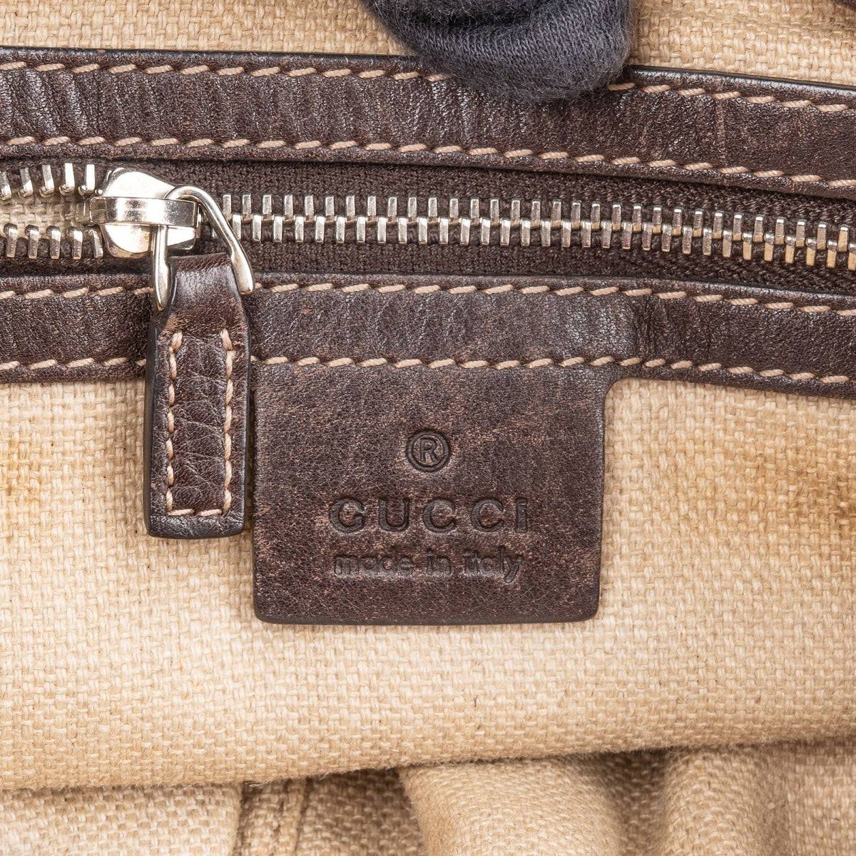 Gucci Jolicoeur Horsebit Tote aus GG Canvas – Ansicht 9