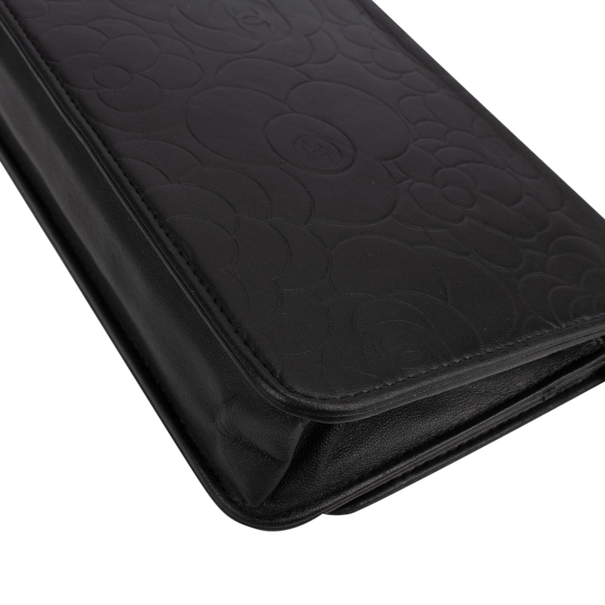 Chanel Camellia Embossed Wallet on Chain Umhängetasche, Bild 8 von 14