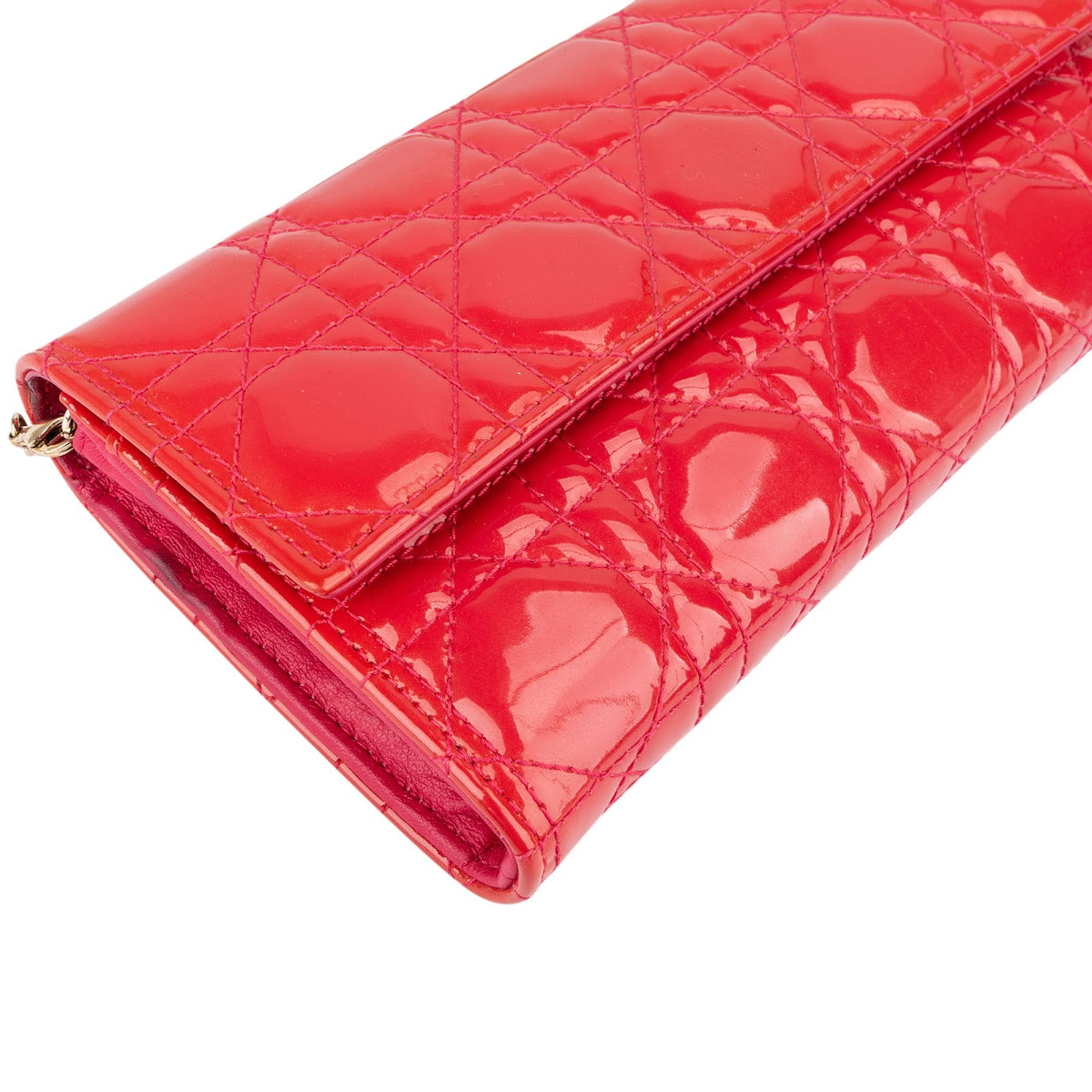 Sac bandoulière Wallet On Chain Christian Dior en cuir verni motif Cannage