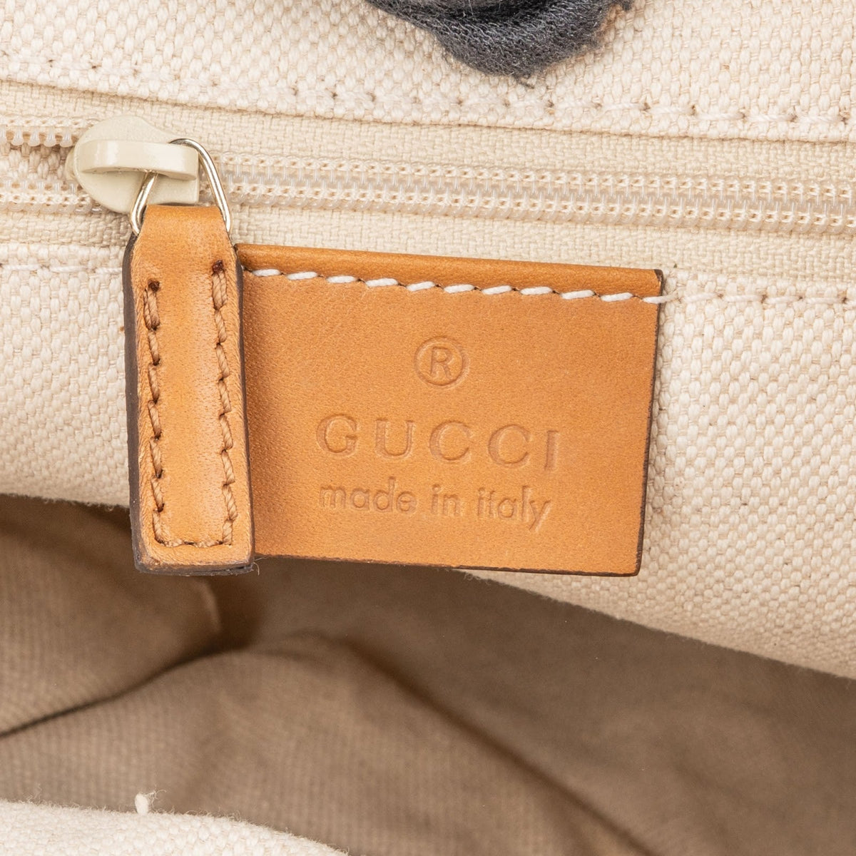 Gucci Denim Monogram GG Sukey Hobo Schultertasche, Bild 10 von 11