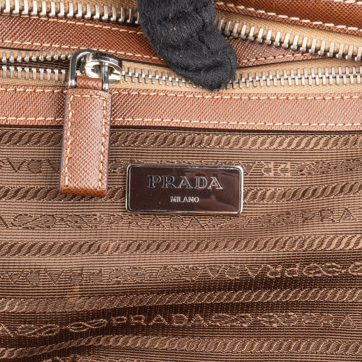Sac de voyage Prada 50 en toile et cuir Saffiano