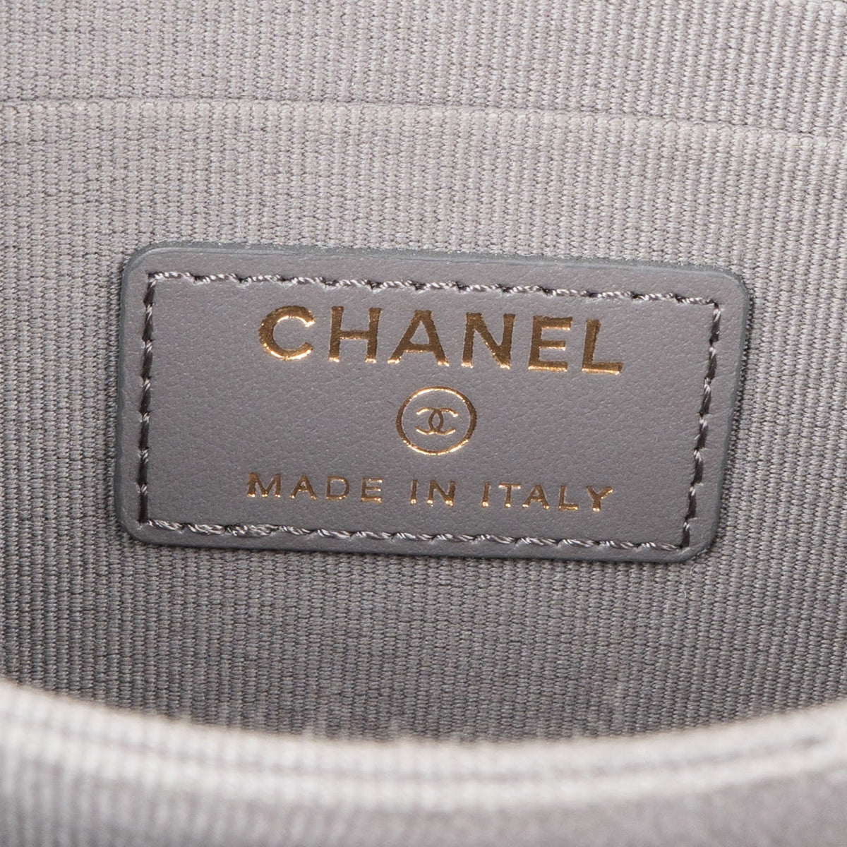Chanel Caviar Boy Mini Wallet on Chain Umhängetasche, Bild 15 von 15