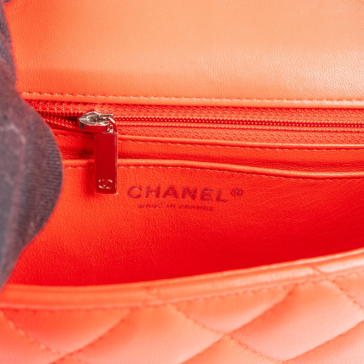 Chanel Lammleder Rectangular Single Flap Umhängetasche, Bild 13 von 14