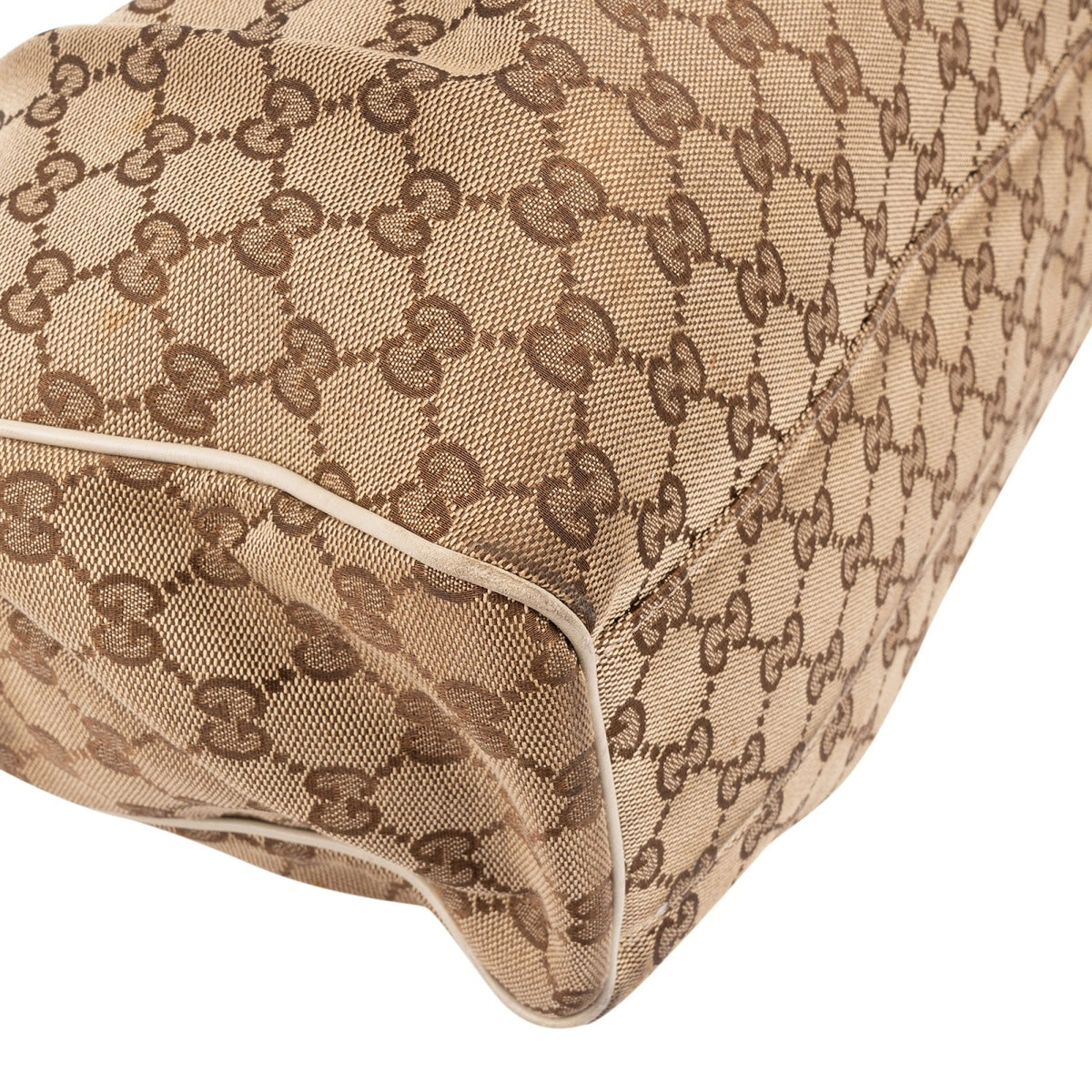 Gucci Monogram GG Canvas Sukey Handbag