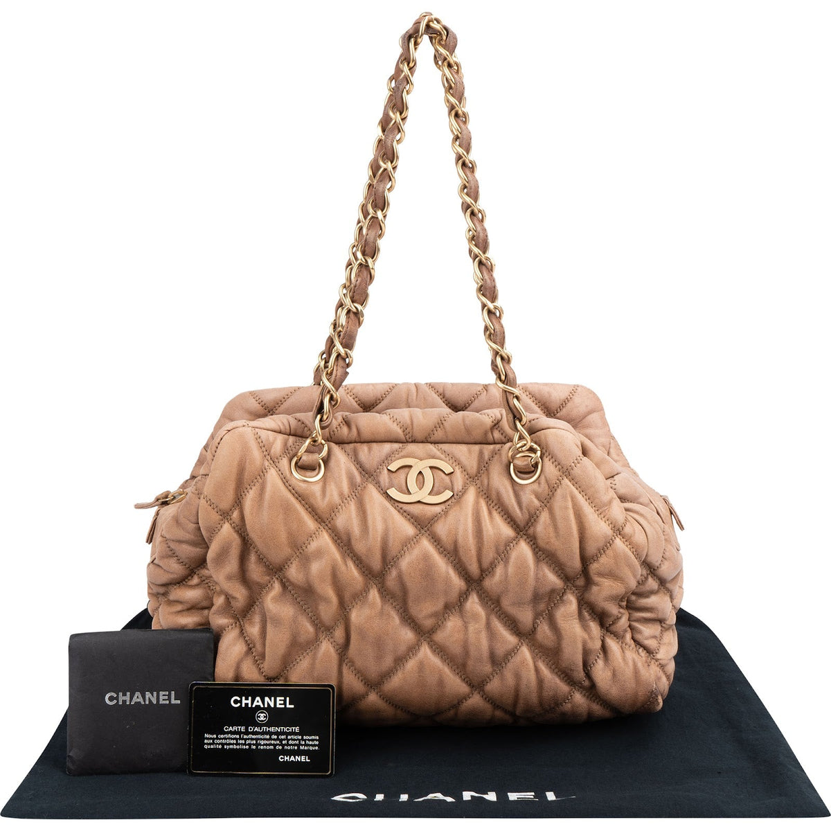 Chanel Bubble Quilt CC Bowler aus Lammleder – Ansicht 2