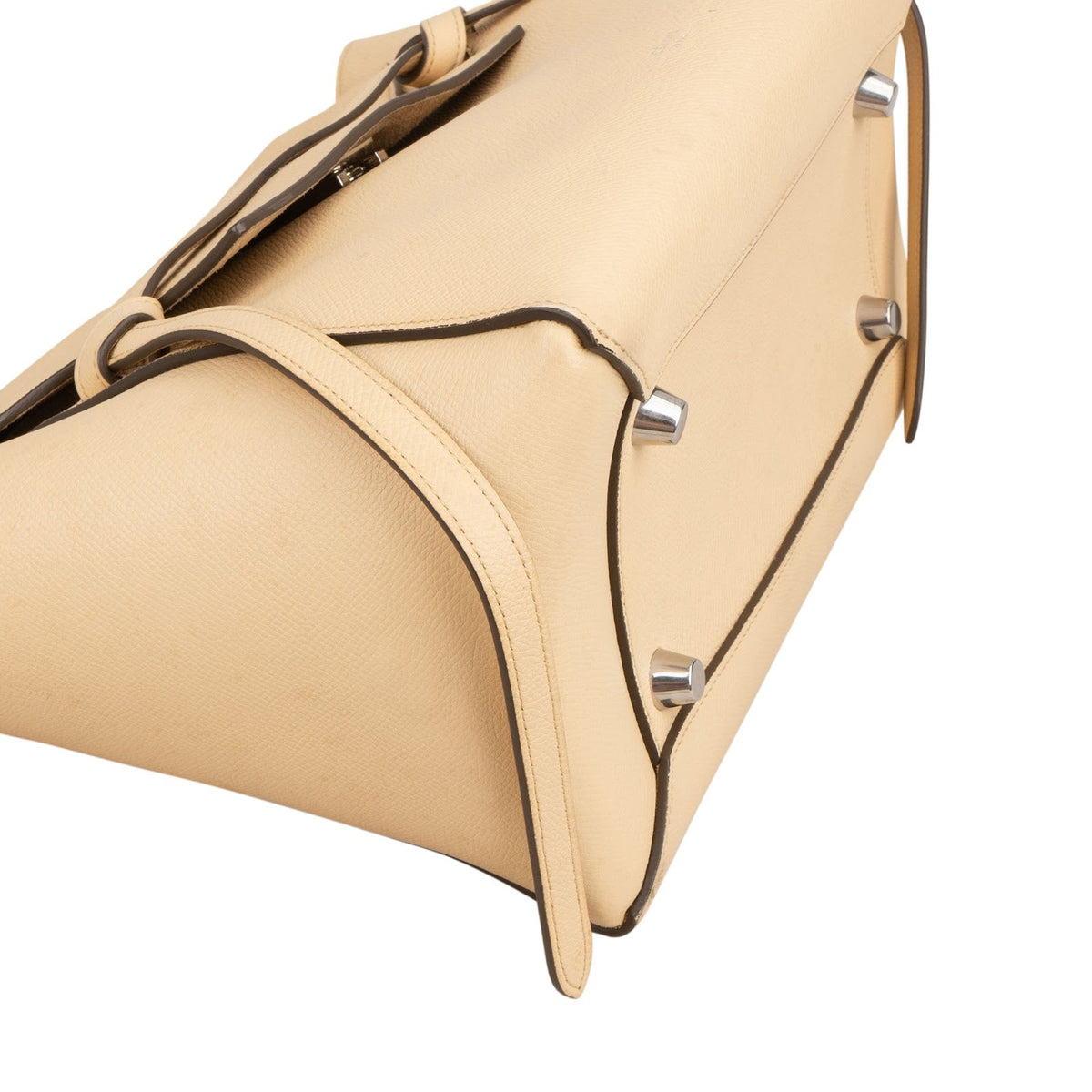 Borsa a mano Celine Belt in pelle di vitello martellata beige