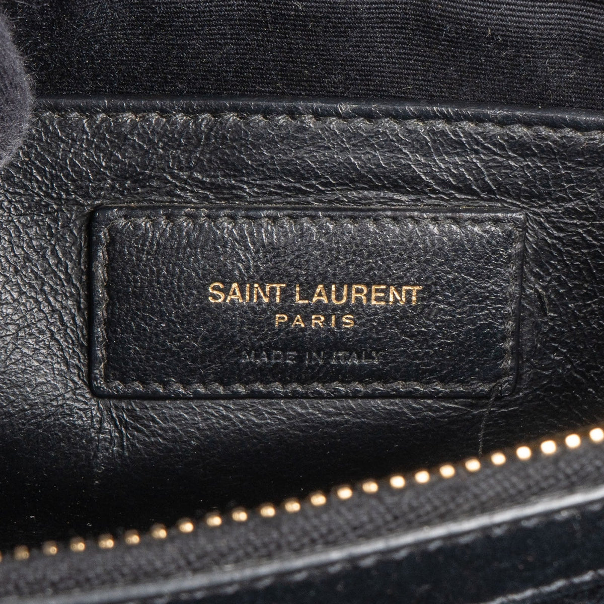 Saint Laurent Loulou Medium aus gestepptem Lammleder – Ansicht 10