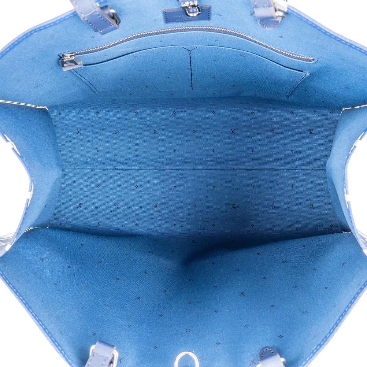 Louis Vuitton Bleu Sky Monogram Giant Escale OnTheGo GM schoudertas