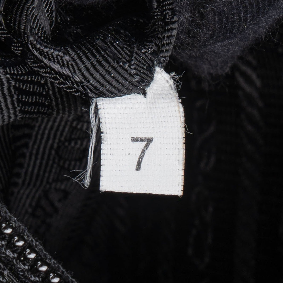 Prada Triangle Tote aus Nylon in Camouflage – Ansicht 11
