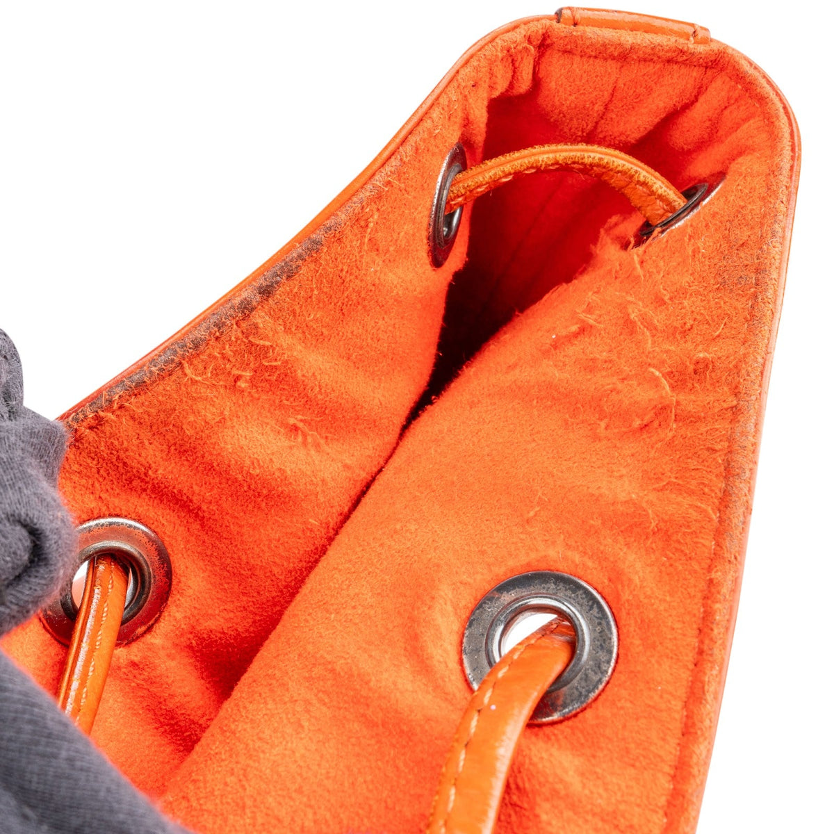 Louis Vuitton Sac Noé Petit NM aus orangem Epi-Leder – Ansicht 10