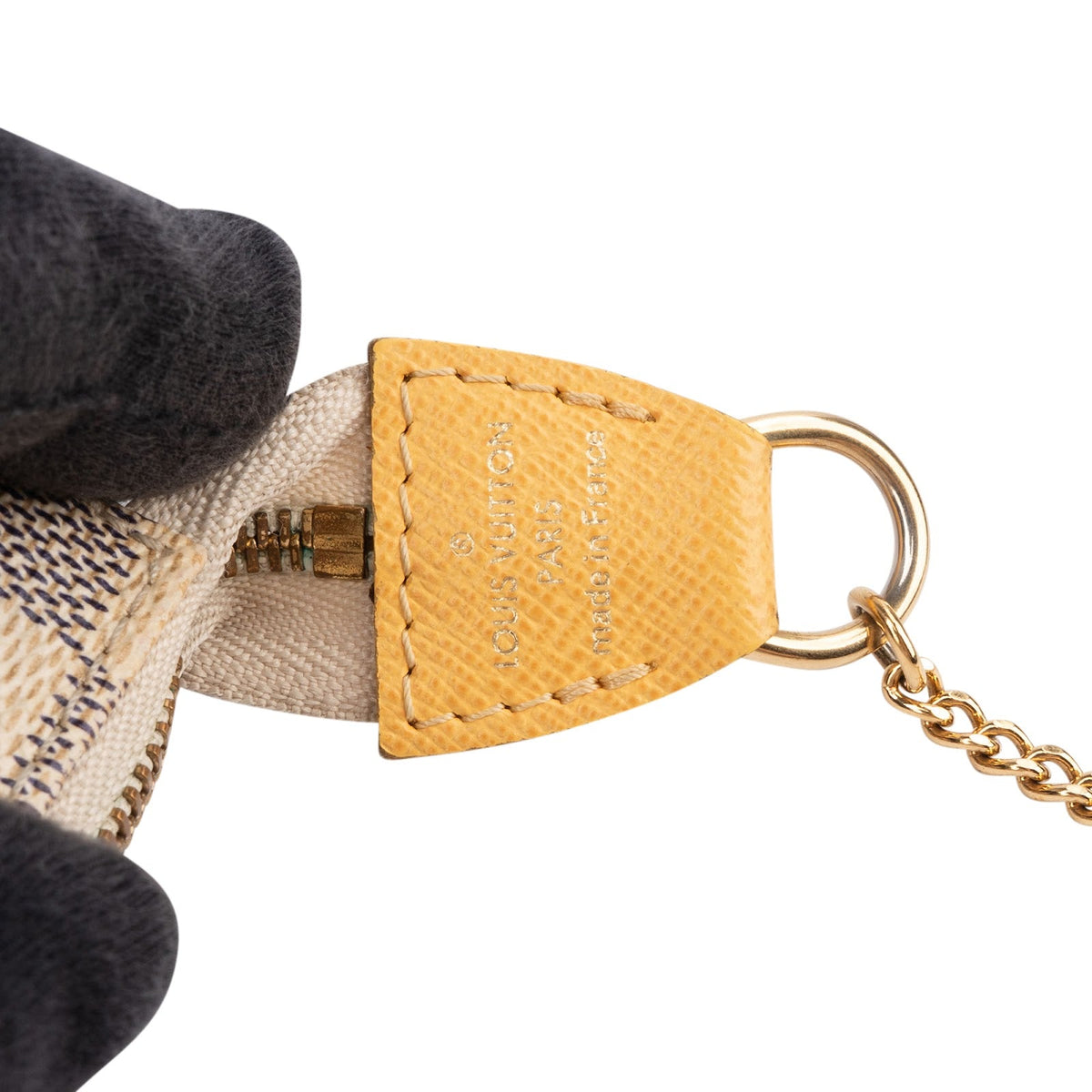 Sac à main Louis Vuitton Mini Pochette Accessoires Evasion en toile Damier Azur
