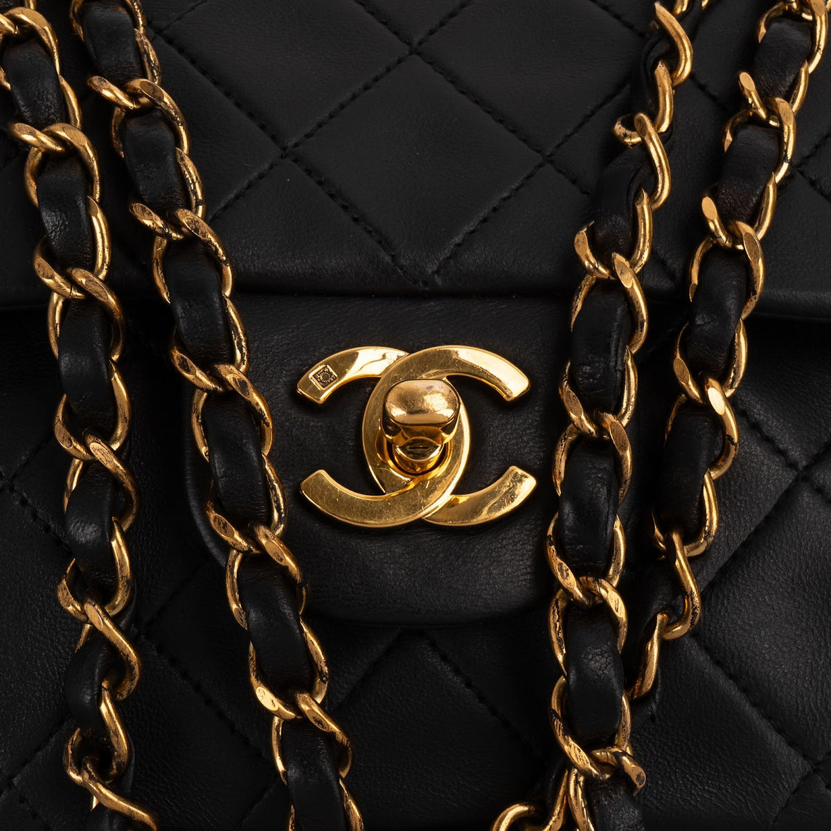 Chanel Medium Double Flap Lammleder 24K Gold, Bild 9 von 15
