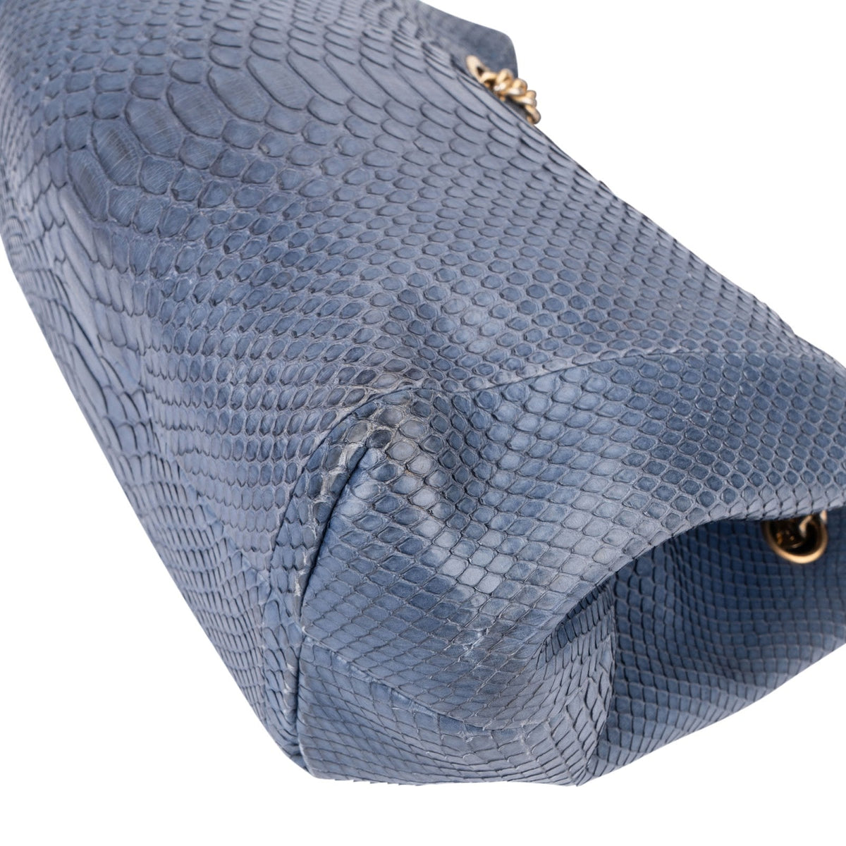 Chanel CC Shopping Tote aus blauem Pythonleder – Detailansicht 7