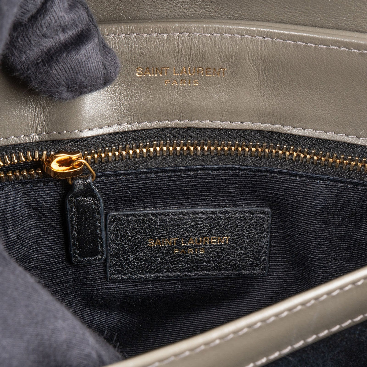 Borsa a tracolla Toy Loulou Puffer in pelle di agnello trapuntata Saint Laurent