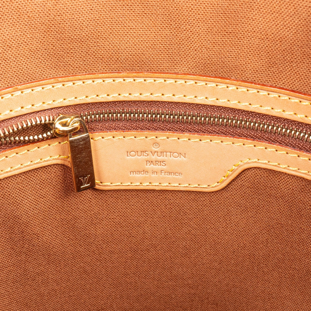 Borsa a spalla Louis Vuitton Cabas Mezzo in tela Monogram