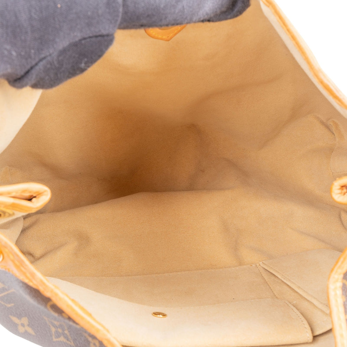 Louis Vuitton Galliera PM aus Monogram Canvas – Ansicht 8