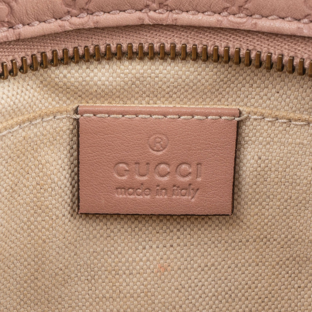 Borsa a tracolla Disco Camera Gucci in pelle Microguccissima con nappina in bambù