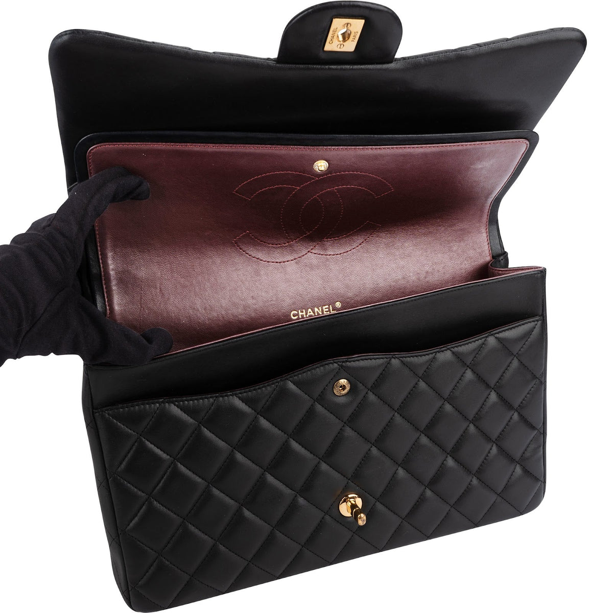 Bolso bandolera Chanel Maxi Double Flap de piel de cordero acolchada