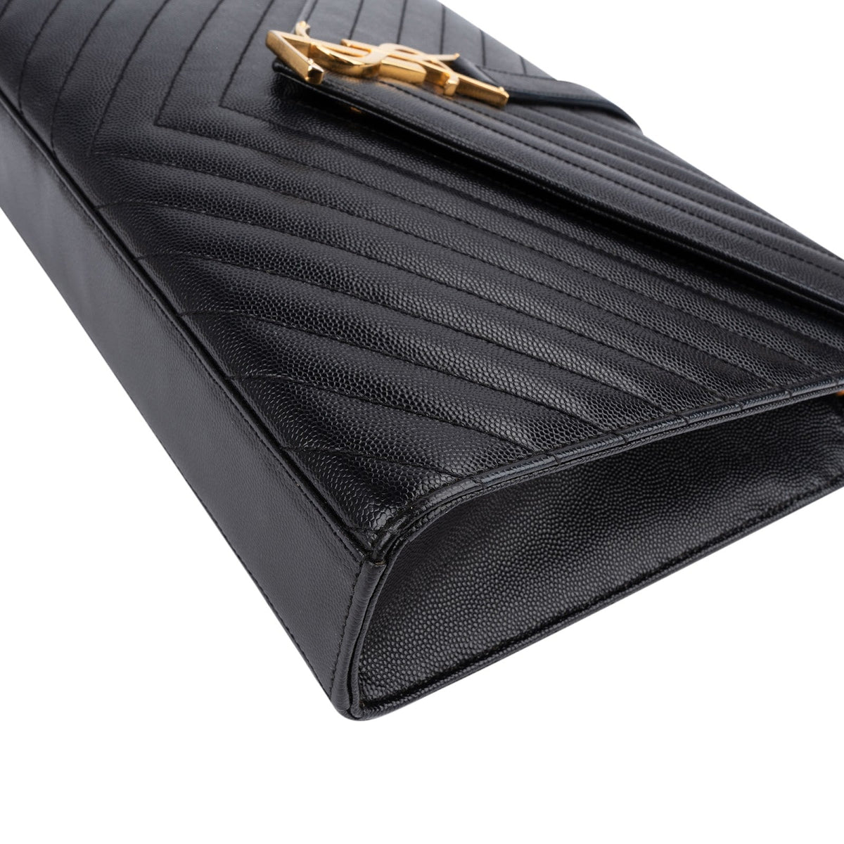 Saint Laurent Grain De Poudre Medium Envelope Crossbody Bag