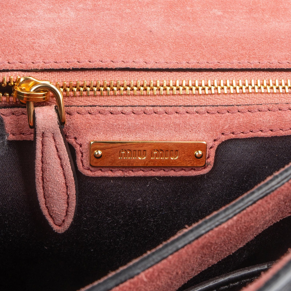 Miu Miu Zwarte Madras Leren Handtas met Hengsel en Schouderband