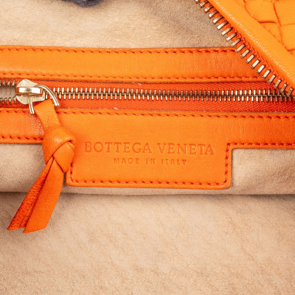 Bottega Veneta Belly Hobo aus Intrecciato-Leder – Ansicht 9