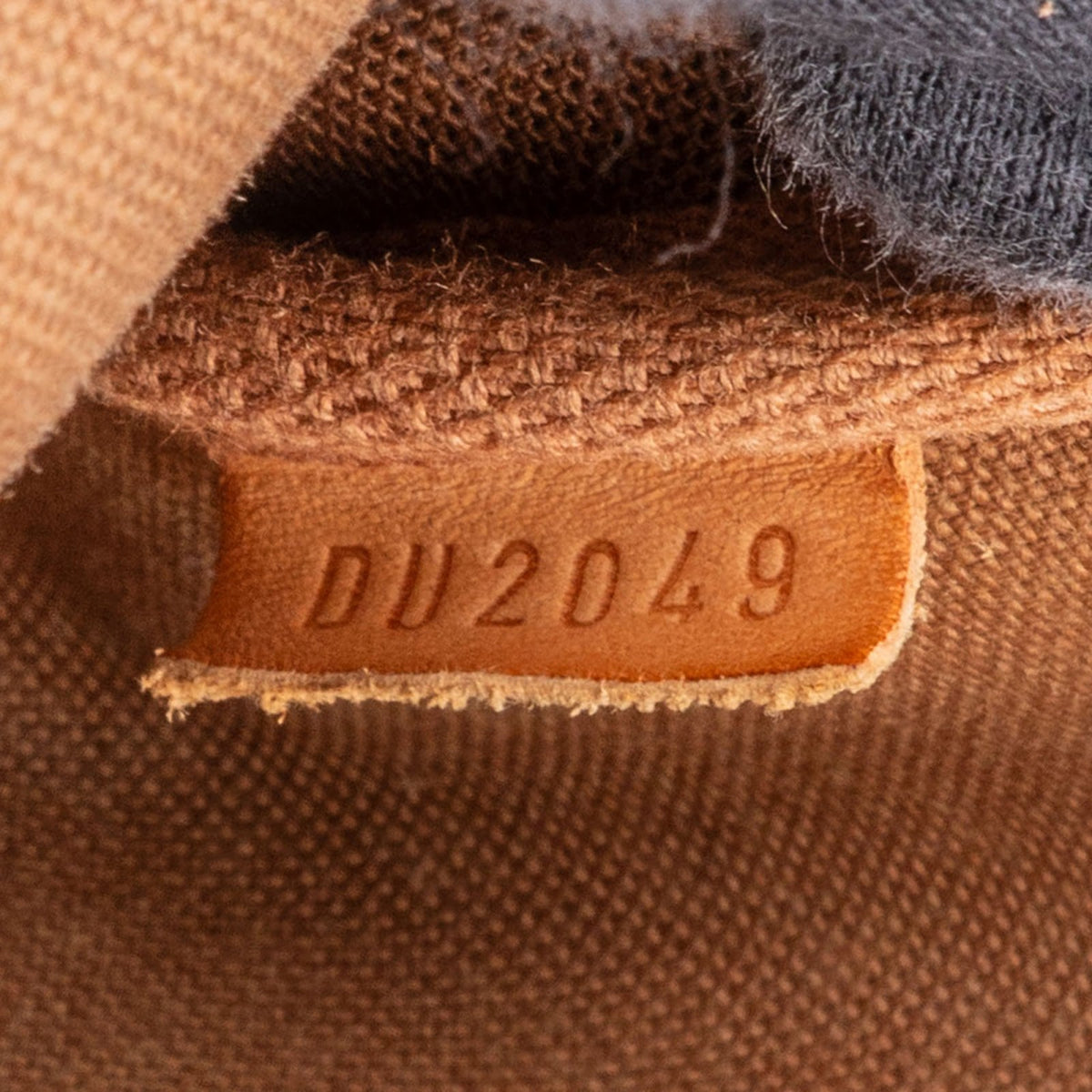 Sac bandoulière Louis Vuitton Pochette Eva en toile Monogram