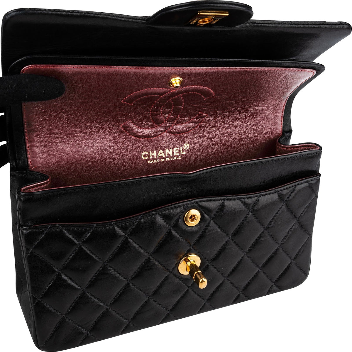Borsa a spalla Chanel Small Double Flap in pelle di agnello trapuntata con finiture in oro 24K