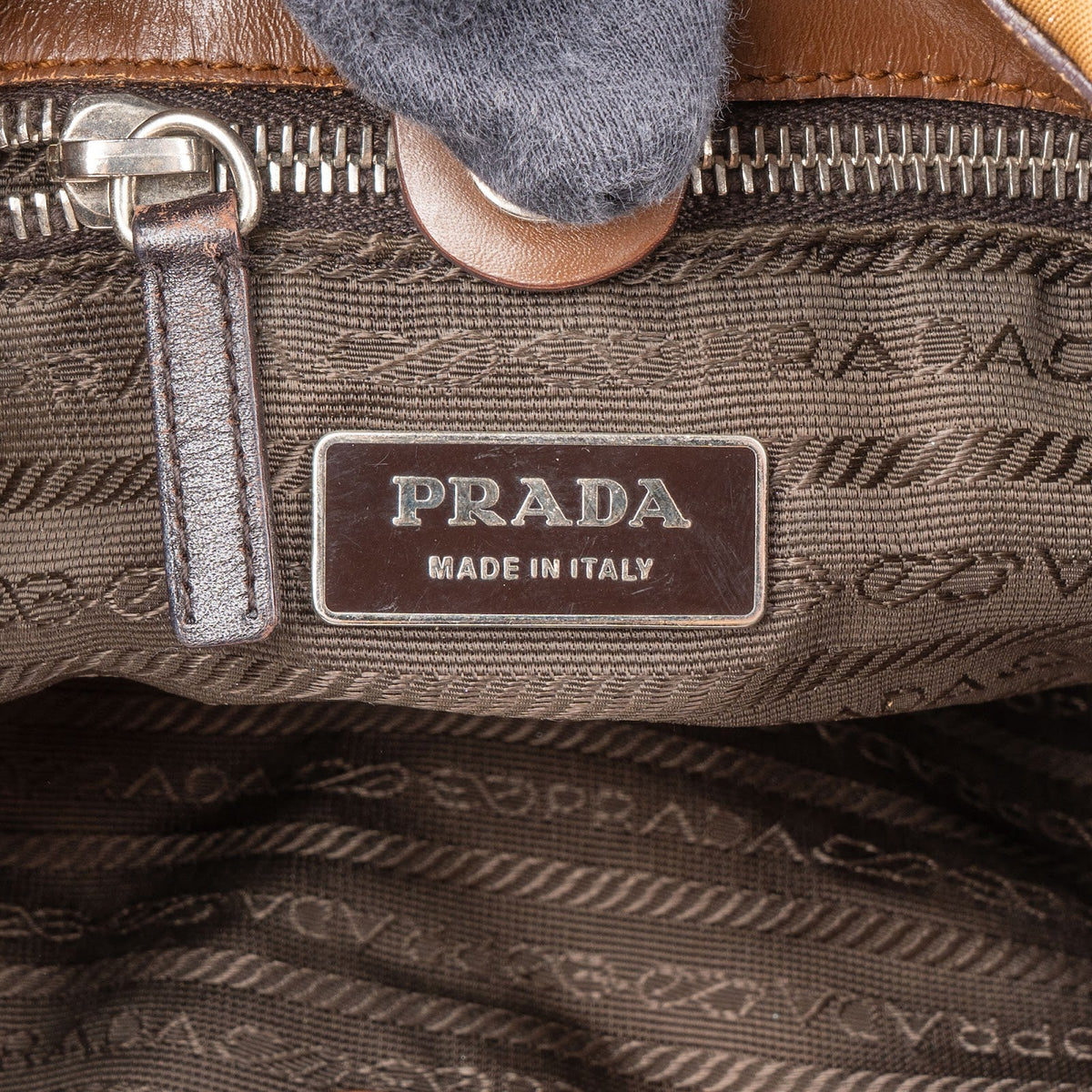 Prada Tessuto Leder Trim Hobo Schultertasche, Bild 9 von 10
