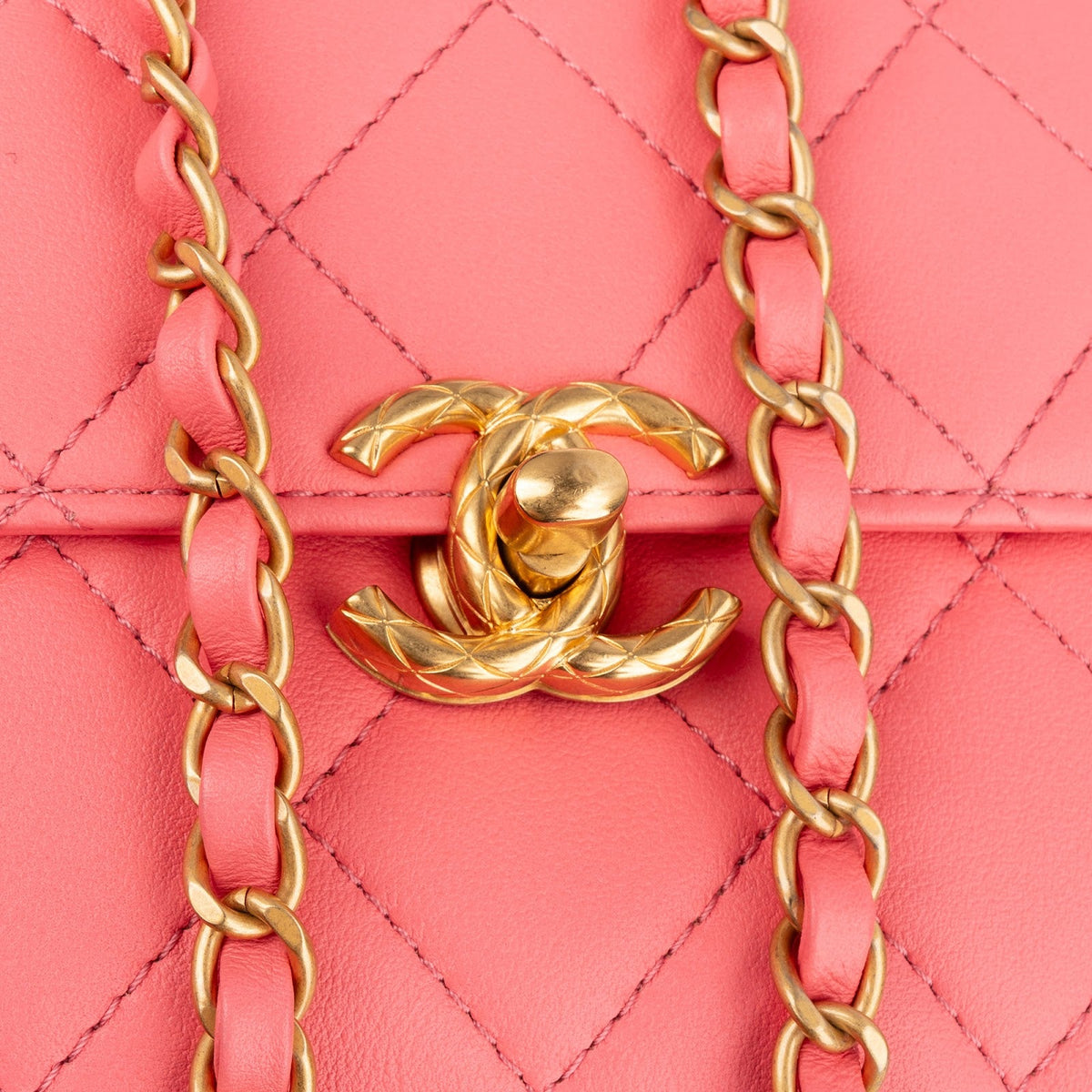 Chanel roze lederen gewatteerde lamsleren Top Handle Single Flap handtas