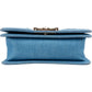 Sac bandoulière Small Boy Chanel en jean à chevrons effilochés et plissés