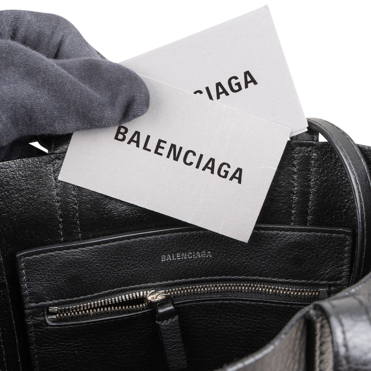 Balenciaga genarbtes Kalbsleder Everyday Small Tote, Bild 10 von 10