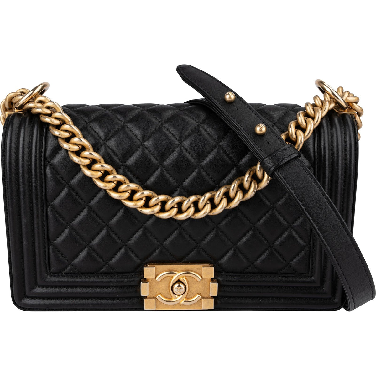 Sac bandoulière Boy de Chanel moyen modèle en cuir d'agneau matelassé