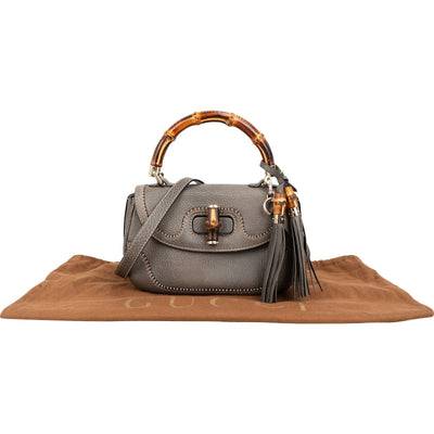 Gucci grijze handtas van generfd leer, Beijing 2010 Edition New Bamboo met hengsel en kwastje