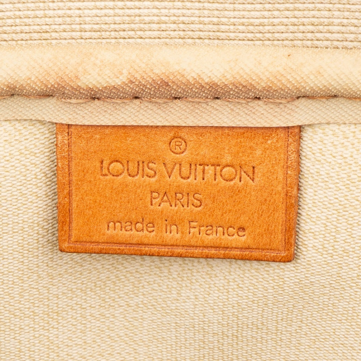 Bolso de mano Deauville en lona Monogram de Louis Vuitton