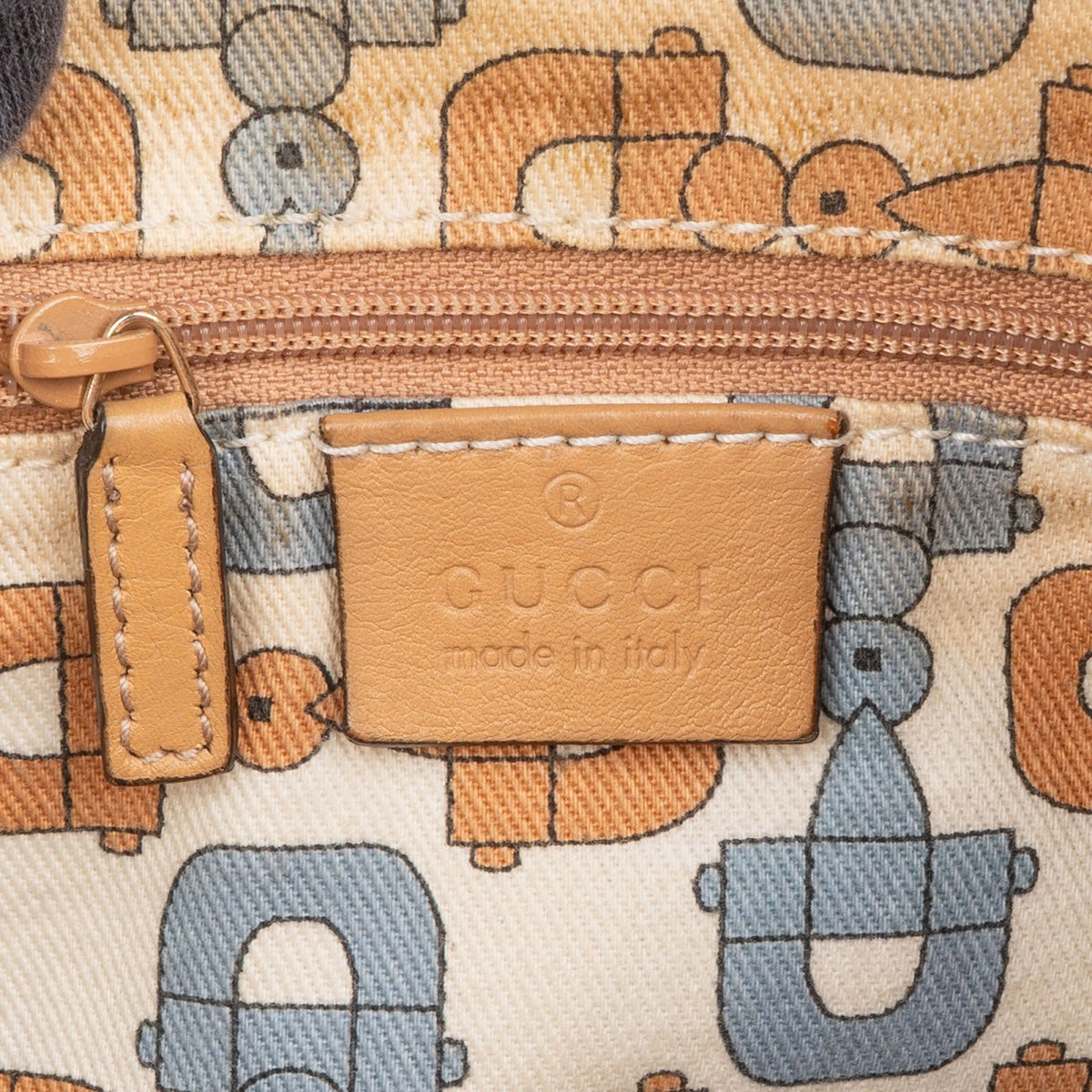 Bolso de hombro Gucci Abbey D-Ring Hobo en piel Guccissima