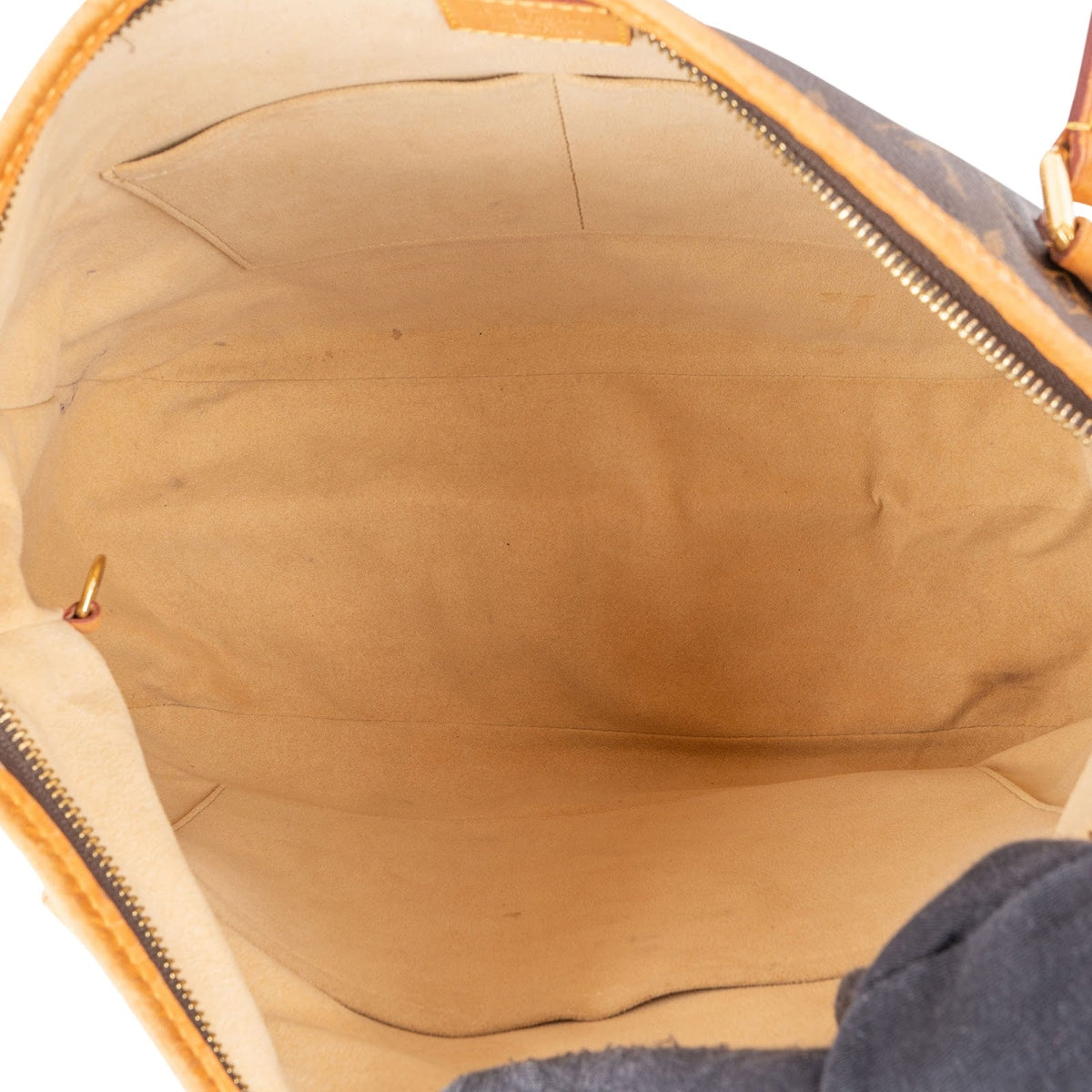 Louis Vuitton Estrela MM aus Monogram Canvas – Ansicht 9