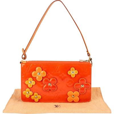 Borsa a mano Louis Vuitton Monogram Vernis Leather Fleurs Lexington Pochette Accessoires
