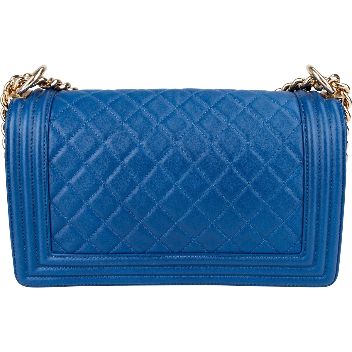 Chanel Boy Medium schoudertas van gewatteerd lamsleer met enkele flap
